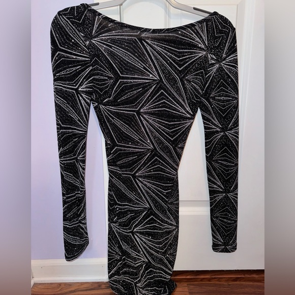 Windsor Dresses & Skirts - Windsor Black and Silver Sparkly Party Dress Small
